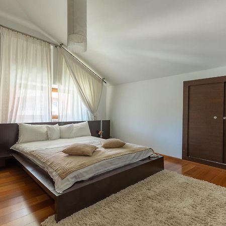 Vila Etiquette Предял Экстерьер фото