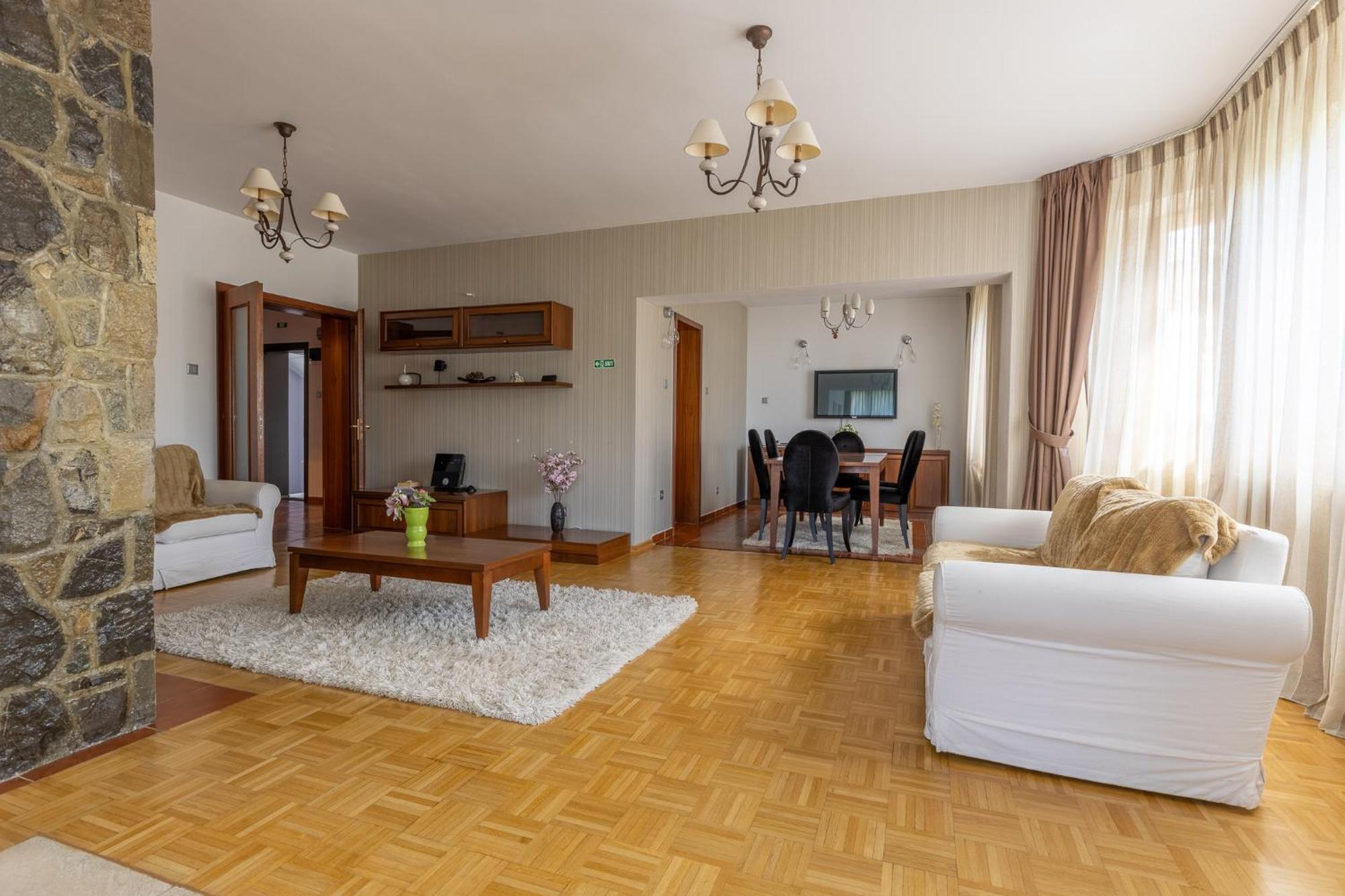 Vila Etiquette Предял Экстерьер фото